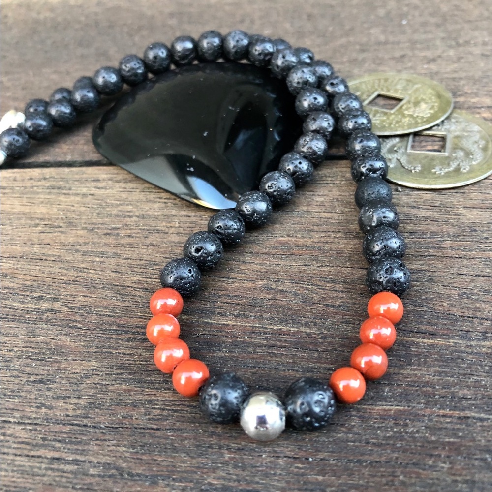 🎉HP🎉 LAVA + RED JASPER STONE DIFFUSER NECKLACE - Picture 2 of 7